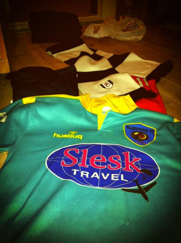 andkydl's tweet image. Kom frem til at jeg har 15 fotballdrakter i samlingen. Deriblant en @sleivdal-drakt #2fx #2pl #2fcf
