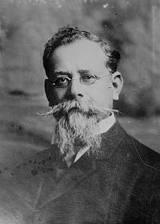 ELD_Mexico's tweet photo. El 11 de marzo de 1916 se elige a Venustiano Carranza como primer jefe del Ejército Constitucionalista. http://t.co/K18SfrBHgD