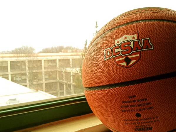 BallouHoops's tweet photo. Two and a half hours until tip! #Ballou representing SE in the 'ship. See you all at the Verizon Center. #allmets http://t.co/4CH8eR6NRn