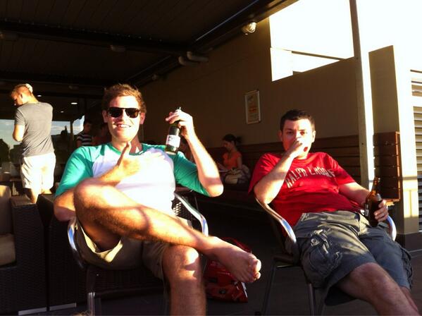 Look who I bumped into , beers in Sydney