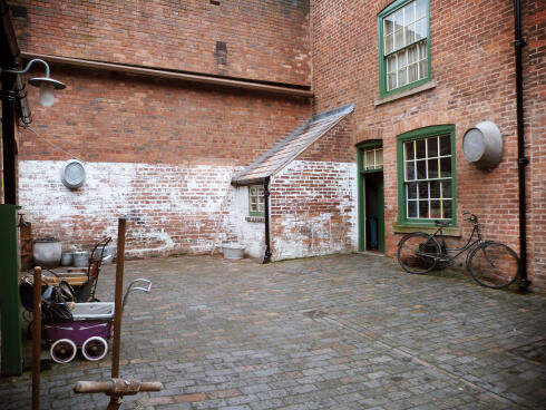 _EmmaLaw's tweet photo. If you haven't already, please take look at my latest blog post : http://t.co/tvUP9sSotI a day back in time... http://t.co/PXNvmqfpjw