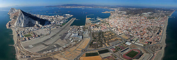 #BahíadeAlgeciras #CampoGibraltar #Algeciras #Lalinea #SanRoque #Gibraltar magnifica bahía al sur del sur