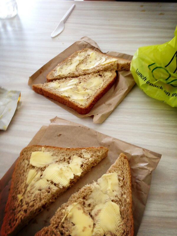 MorvenBett's tweet image. @eilidhbett #butteredbread @rossmoir7