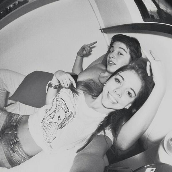 AmandaBerotzi's tweet photo. Linduu <3 http://t.co/RAUcIKcddv