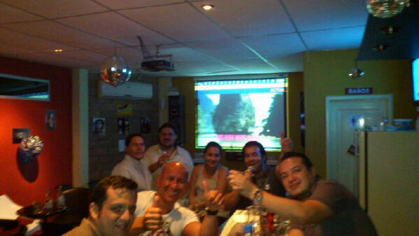 velys_23's tweet photo. @andresms1 @DICIVAL un año de disfrutar en grande con amigos excepcionales .. http://t.co/aiFWO33134