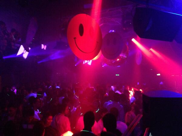 Club neon! Milkshake takeover at ministry! Oush!!