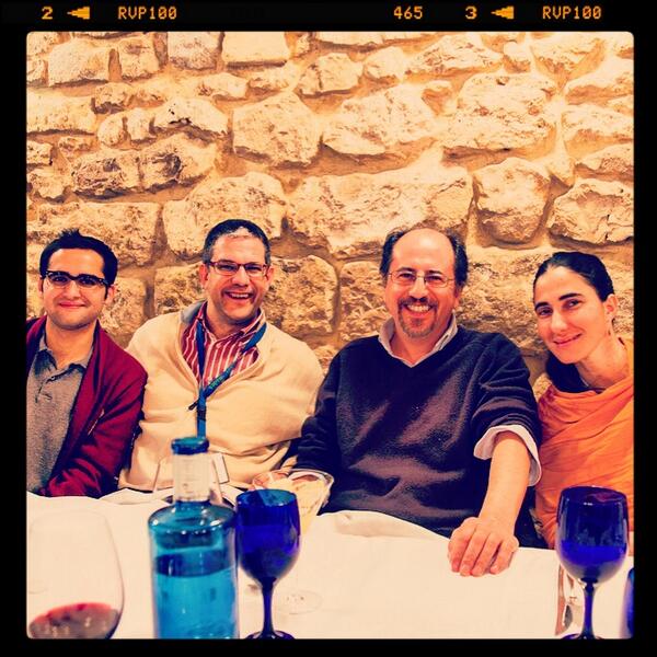 Más amigos que estuvieron con nosotros durante el pasado #iRedes... algunos como <a href="/jlori/">Jose Luis Orihuela</a> ya son fijos :-)