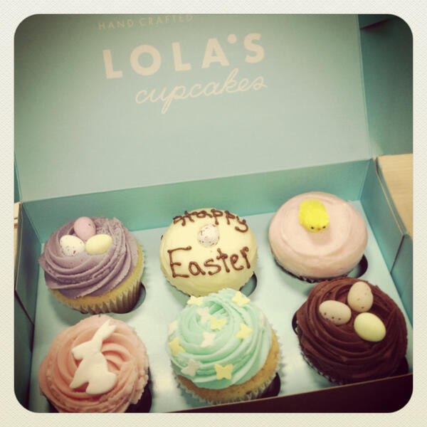 BazaarUK's tweet photo. #Easter delights, courtesy of the brilliant bakers @lolascupcakes Team @BazaarUK send thanks! x http://t.co/K9IbeV1ye7