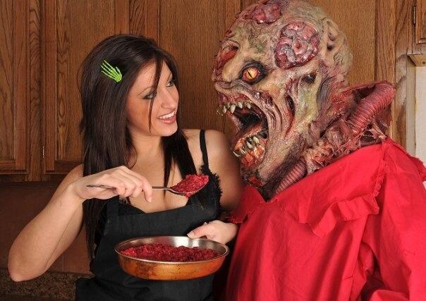 Check out my Monster <3. (pic) #zombora #karenzombora #monster http://t.co/XoRFqvWKHI<a href="/tag/zombora"class="tags">#zombora</a><a href="/tag/karenzombora"class="tags">#karenzombora</a><a href="/tag/monster"class="tags"><span>#monster</span></a>