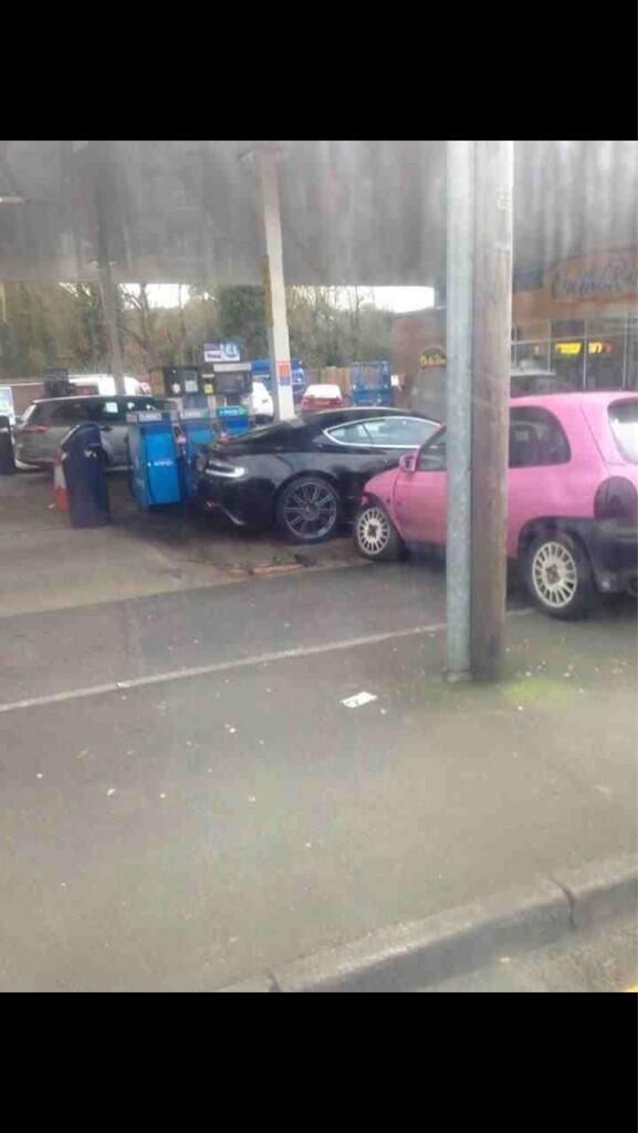 CaptainSaicin's tweet image. oops! #driverfail