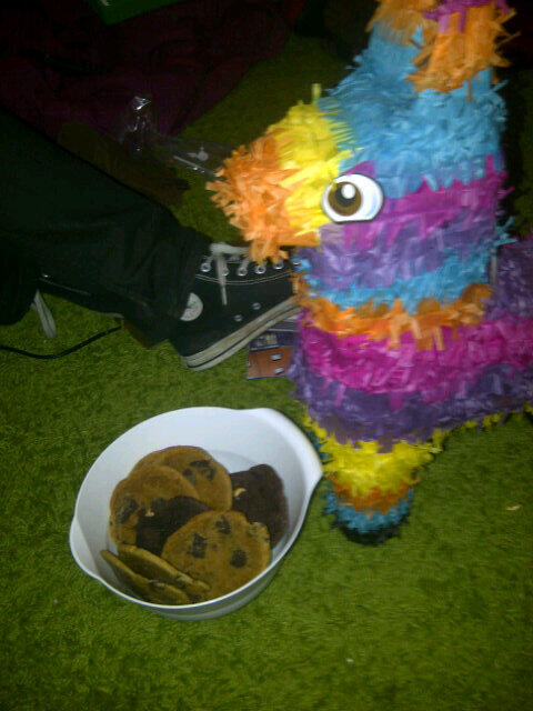 Buro Piñata tweet media