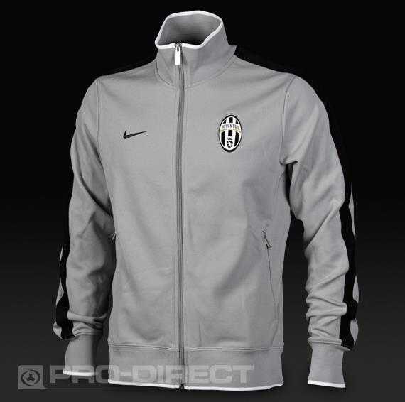 NugrahJersey's tweet photo. @FunsJuveShop klo yg ini brp gan?? http://t.co/BWrcTDqGD4