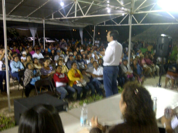 jiga54's tweet photo. @PaulCarrillo2 @Eduardo_Ovando_ @RED_CIUDADANA_   Red Ciudadana Delia Alvarado miércoles 13 de marzo 2013 http://t.co/jbs6nmT5BG