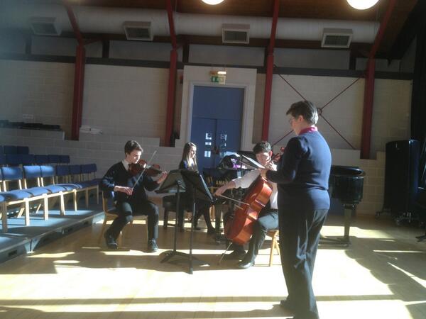Adjudicator Maureen Parrington working with the Ben/Ben/Laura Trio from Dollar