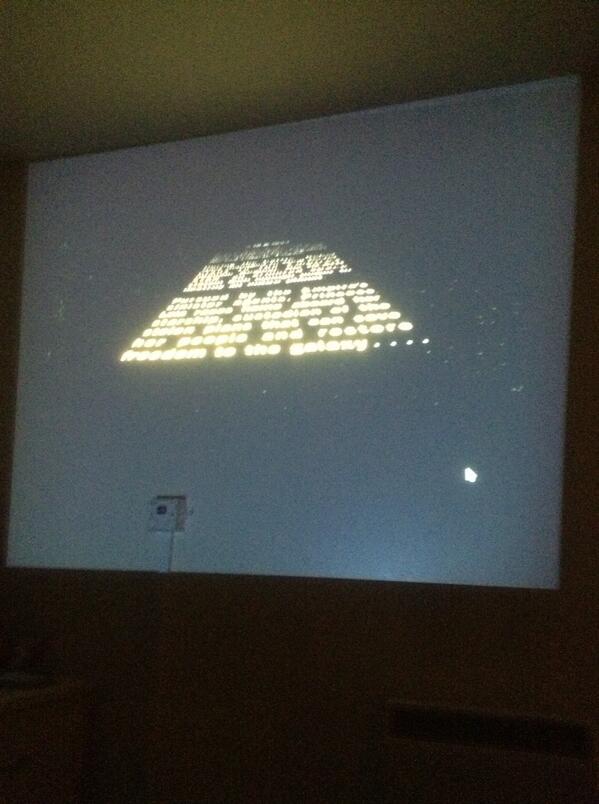 DanielPitaluga's tweet photo. Star warsssss :) http://t.co/WhQFqTRX82