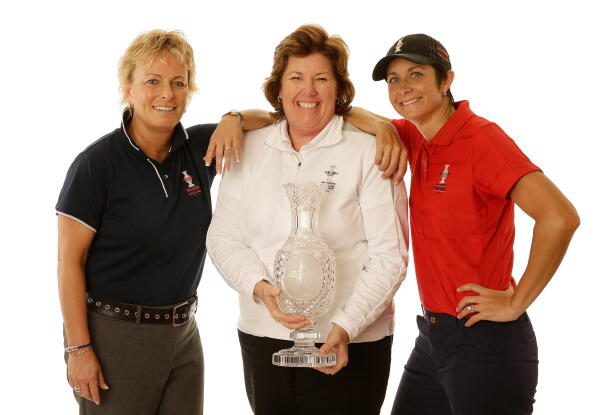 U.S. <a href="/Solheim_Cup/">Charles Dolphin</a> assistants now complete! Capt. @MegMallonUSA w/ Assistants @DottieandBogey &amp; Laura Diaz. #SC13