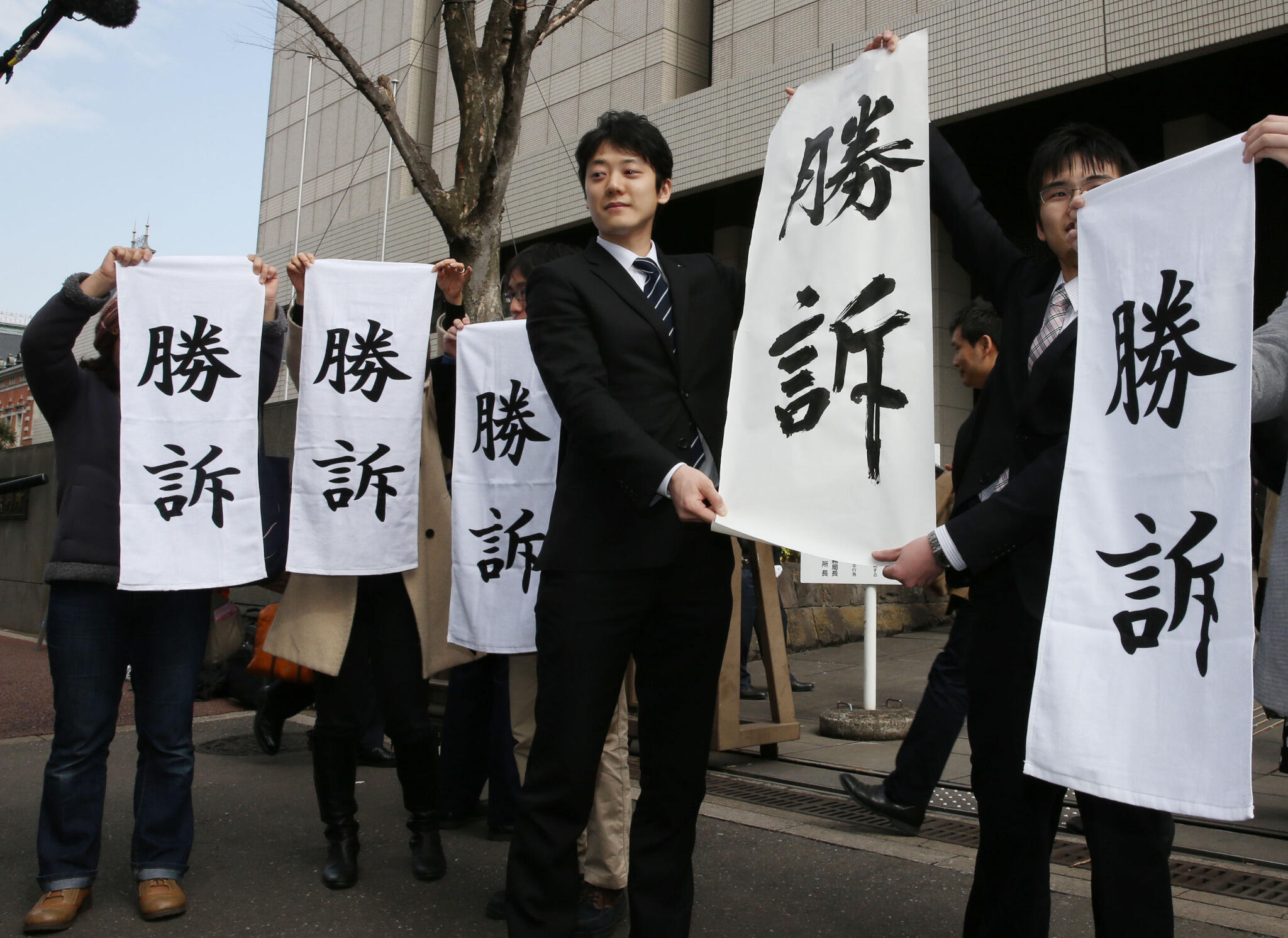公の場での発言・インタビュー報道記録