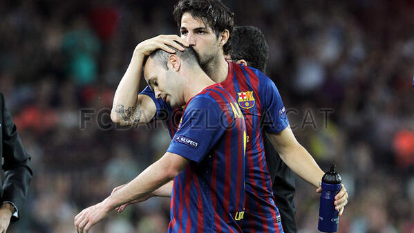 Iniesta08_ID's tweet photo. Cesc and Iniesta.. http://t.co/T2CvP1dnKs