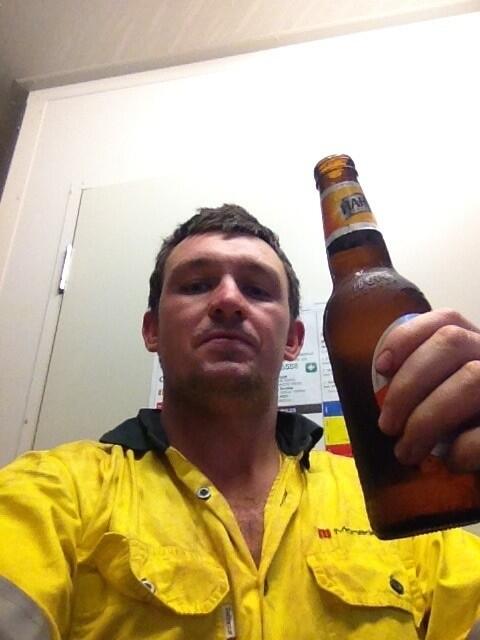 DeanBreeze's tweet image. Look out Melbourne,he's coming for you! Got £7000 in his back burner and he's not afraid to use it ha #DevilEye