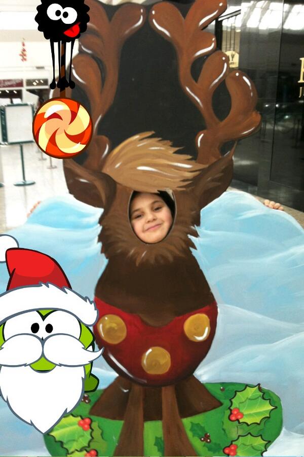 ProntoTel's tweet image. Happy holidays from Om Nom, the little monster!