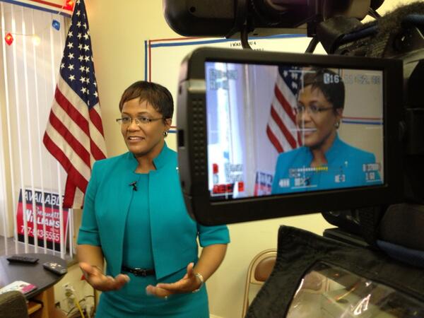 Mayor Kim Bracey of York is officially opening her campaign office to run for a second term tonight at 6 #CBS21News