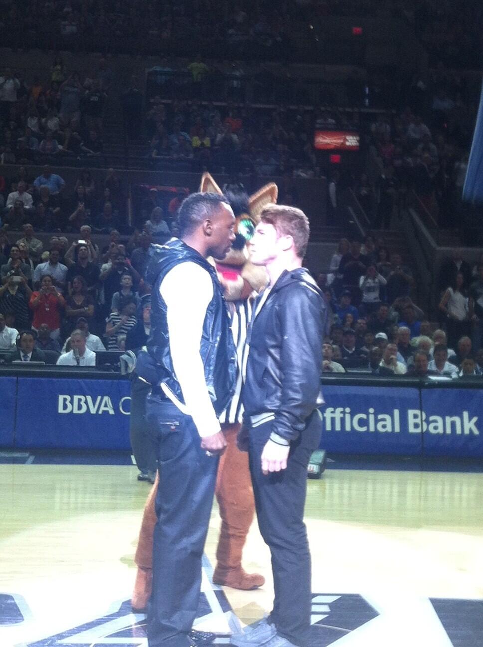 BFW_as6CQAAt4mw.jpg:large