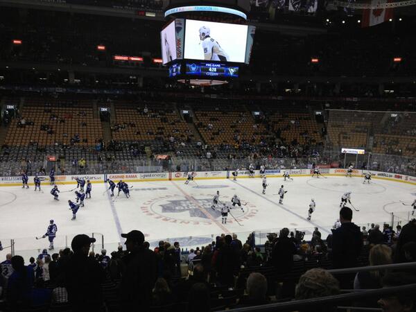 josh_cordeiro's tweet photo. Time for the leafs to bust it up.   #rematch http://t.co/8S3TasHzIj