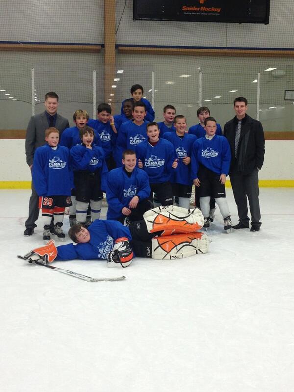 KimberlyK926's tweet photo. The proudest coaches #undefeated #champions @Sean_Nealis48 @Jim_HatersAlley http://t.co/2ChaVYhOOc