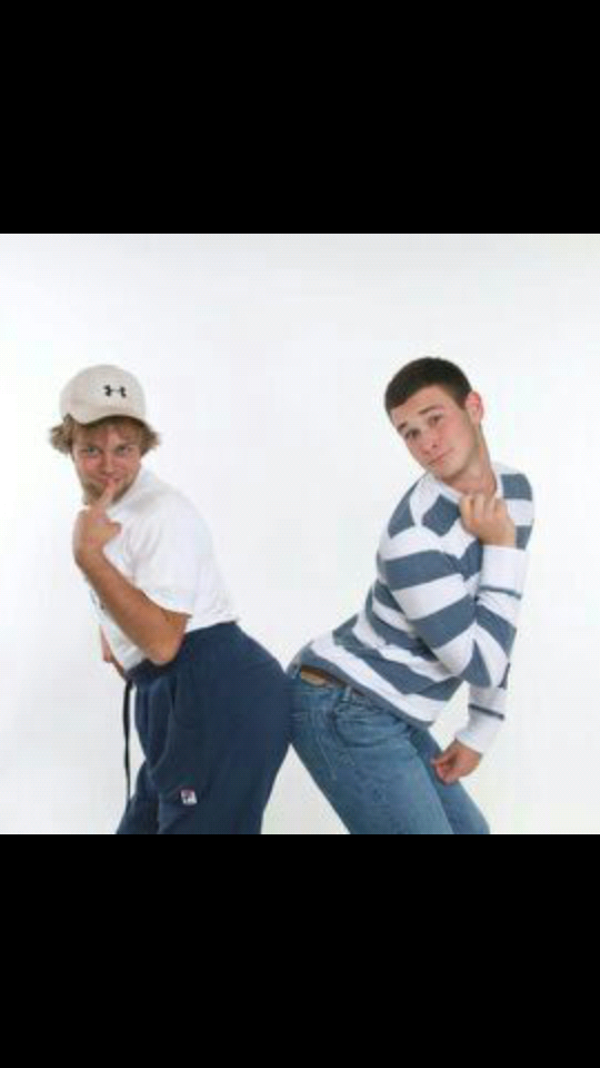 KyleLeeEdwards's tweet photo. #Mancandymonday #ohshititsthursday #you'rewelcomeladies http://t.co/rXSbV6hwRh