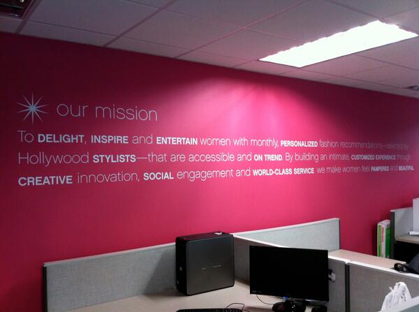 LargeFormatGuys's tweet image. Cut vinyl environmental graphics.