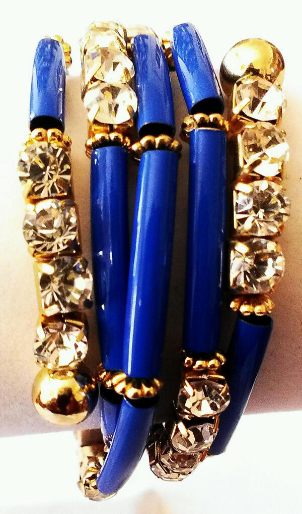 TRENDYACCESS's tweet image. Blue rhinestone #bracelet #accessories #style #fashion #trendy