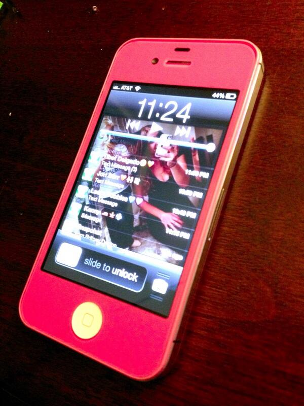 jstntimeiRepair's tweet image. #iphone 4s #pink for my sis! #colorconversion  amzn.to/16vYOrx