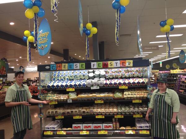 LettyRachel's tweet photo. Elliot and Tamz showing their in the Easter Feaster spirit at 3142 @XpressWoolies @grantahubbard http://t.co/Ly7P0uYGyr