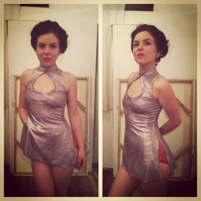 Space slut Sci-fi babe http://t.co/GU5Qh0xMyW