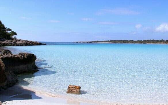 Pues así es amigos, esto está en España. (Menorca)