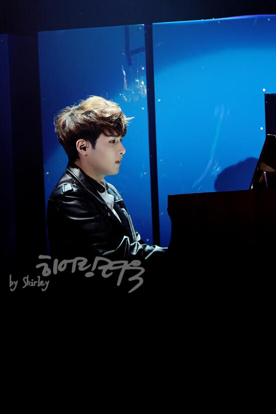 StalkerSonNaeun's tweet photo. Ryeo kece *Q* SUJUalltheway05: #tonightrandompics http://t.co/16bW4bO6Te
