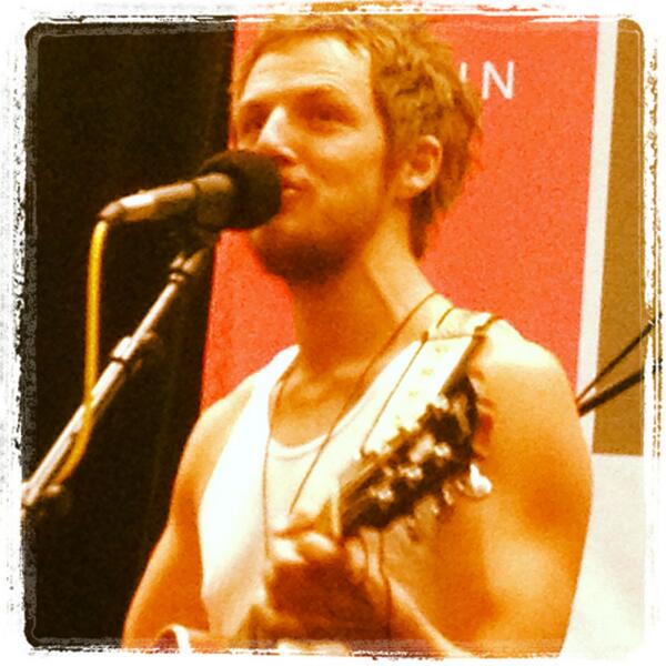 nknr's tweet photo. charlie mars was fabulous! so entertaining and engaging! http://t.co/BIxy1f4qZR