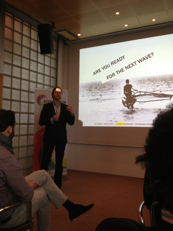 leonieruhe's tweet image. Nu @JimStolze over waves en trends #contentaccelerator