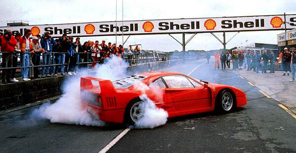 twsfareham's tweet photo. #FastFerrari day again, yeah? How about this #Ferrari #F40 for an #FF http://t.co/xXNlEJ4MDD