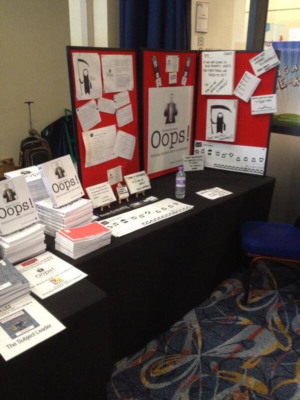 HYWEL_ROBERTS's tweet image. #oopsbook corner at #outstandingandbeyond with @TalkLearning and @crownhousepub