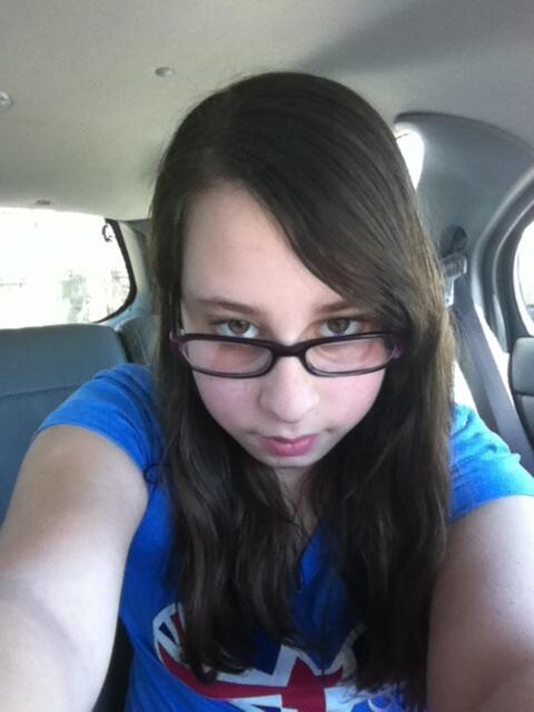 Cece002's tweet photo. You all know that I'm beautiful!!!!!!!!!!! .......right....... http://t.co/W16H8AumG8