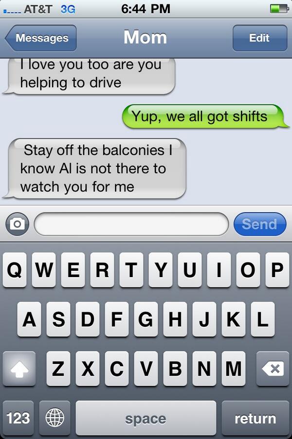 TheeJoshGlenn's tweet image. @AL_MAYNE Look what my mom txt me #PCBproblems