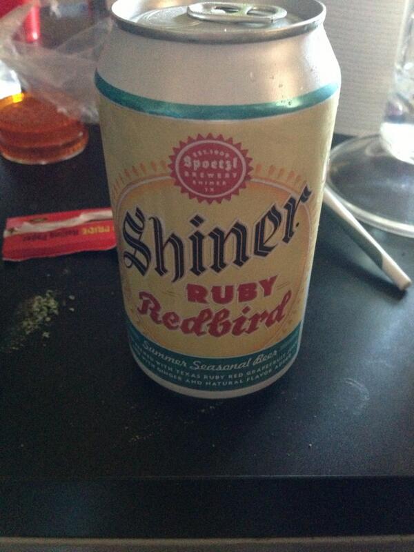 jschaffer320's tweet image. Best time of the year #RoundUp2013 #RubyRedBird