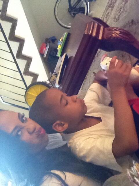 ChavonDior's tweet photo. Me and him 💜 http://t.co/6ht6Y177j3