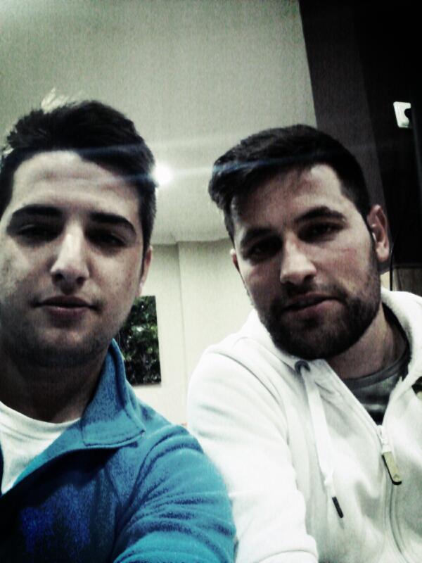 davidpareja91's tweet photo. De soparet en @bosch_miguel  k  raro s me fa asoo http://t.co/h9Wn9LI9JE