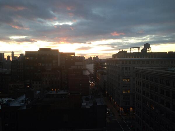 ColumbiaBizLab's tweet photo. Sunset from CBL http://t.co/h35zcae8Ez