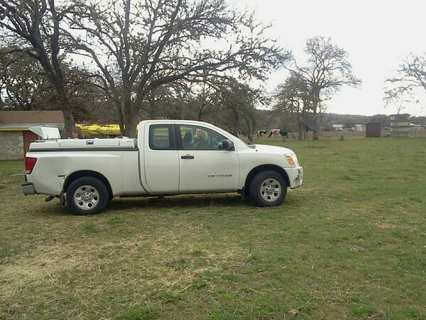 MonkeysAndBirds's tweet photo. First thing to do,  herd the 4 cattle into holding pen for annual vaccinations. Drs.s Waters, Kirk present w/tech. http://t.co/asasCcnfmp