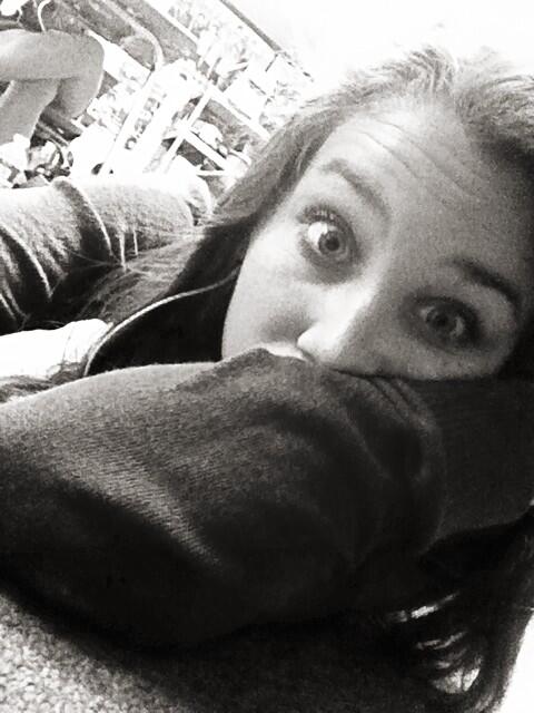 hairby_shay's tweet image. Nap time #chillinonthefloor #3rdperiod #math 👌✌😴