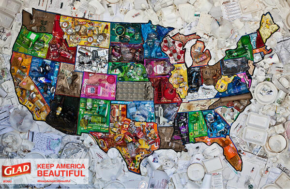 glad2wasteless's tweet photo. True or False? Trash can be beautiful. Check out this mural made from waste we diverted @SXSW. #sxsw http://t.co/dt8atyxfLq