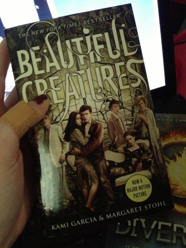 mairehan's tweet image. @NatashaN427 look what I just got! Thought you'd be proud :) #springbreakplans